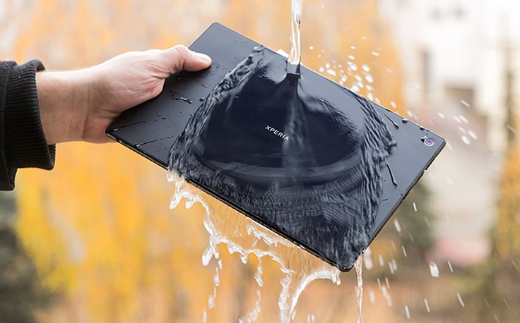 Xperia Tablet Z voda (7).jpg